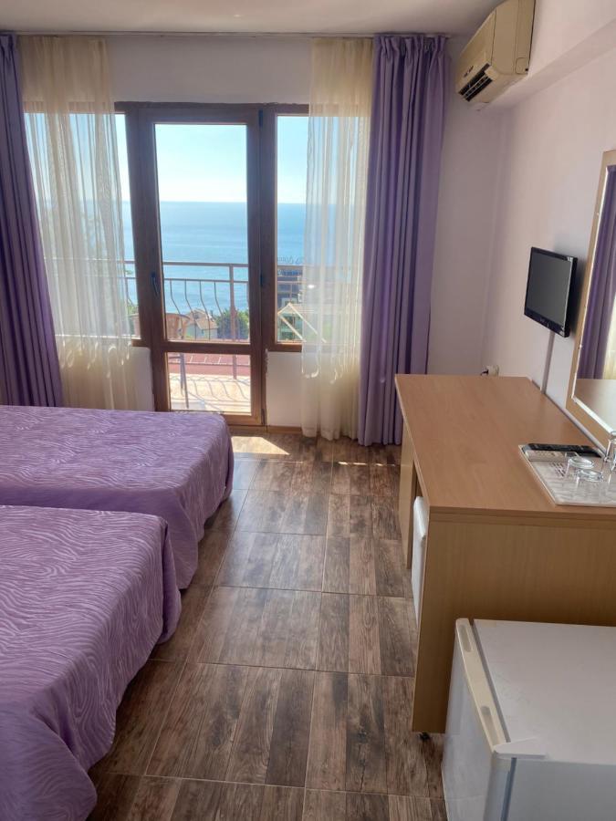 Family Rai-only Adults Hotel Golden Sands